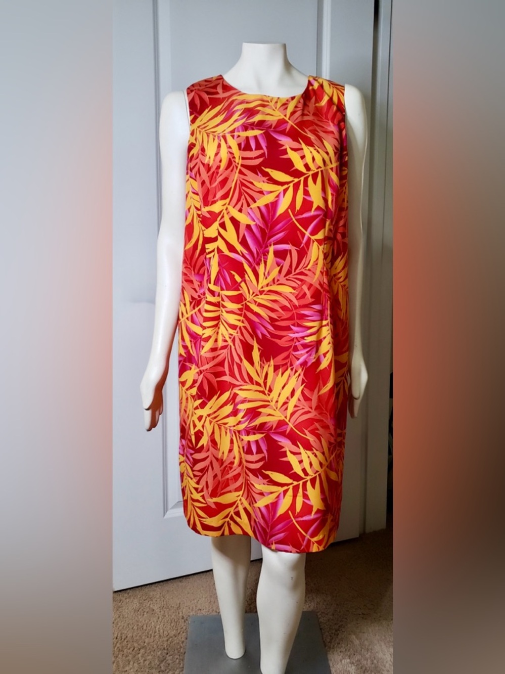 Vibrant R&K Originals Tropical Sleeveless Dress  Size 16